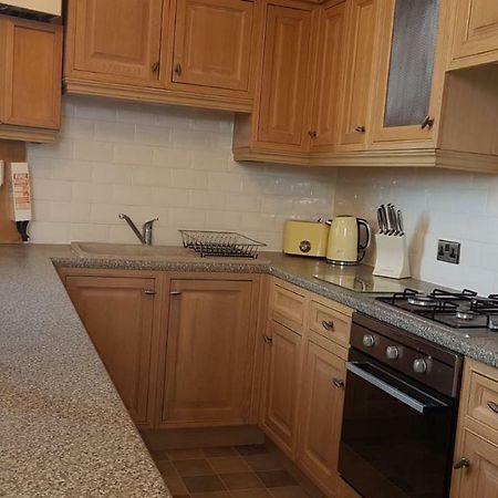 Carnegie Library: Austen Apartment 2 Bedroom Mexborough Ngoại thất bức ảnh