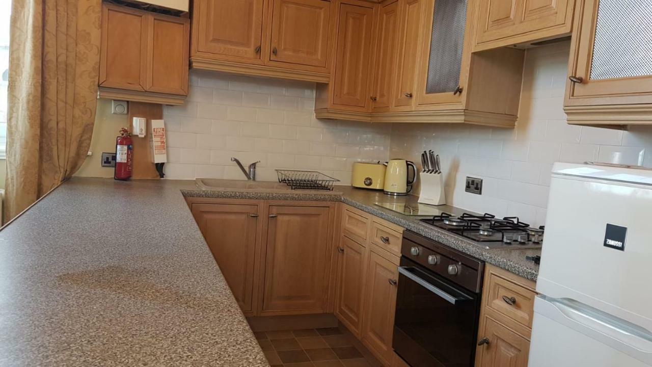 Carnegie Library: Austen Apartment 2 Bedroom Mexborough Ngoại thất bức ảnh